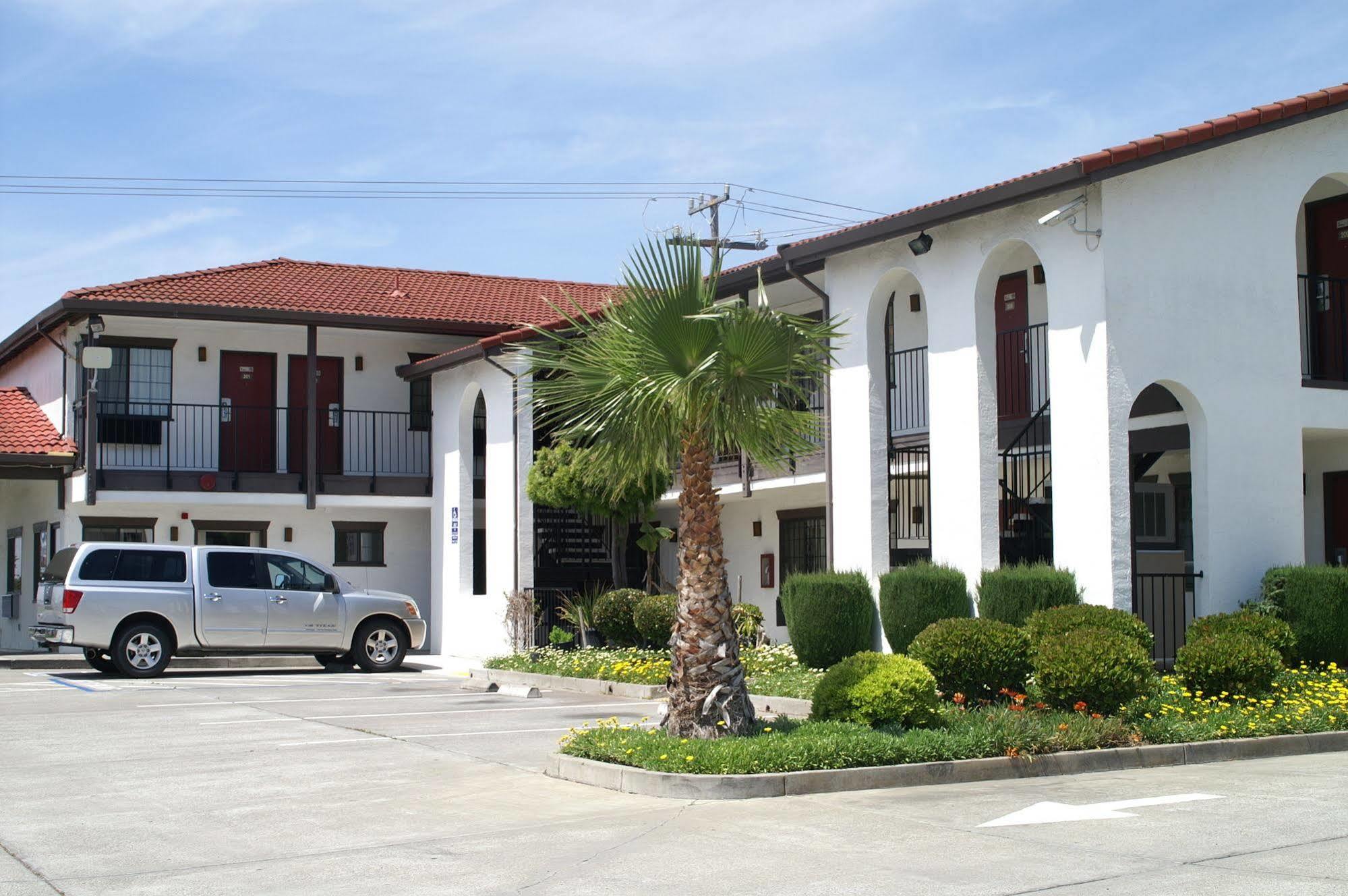Travelodge By Wyndham Vallejo Εξωτερικό φωτογραφία
